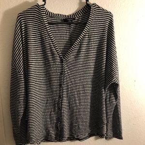Light weight black and white cardigan